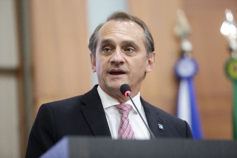 Deputado ameaça acionar a Justiça para cobrar pagamento de emendas impositivas