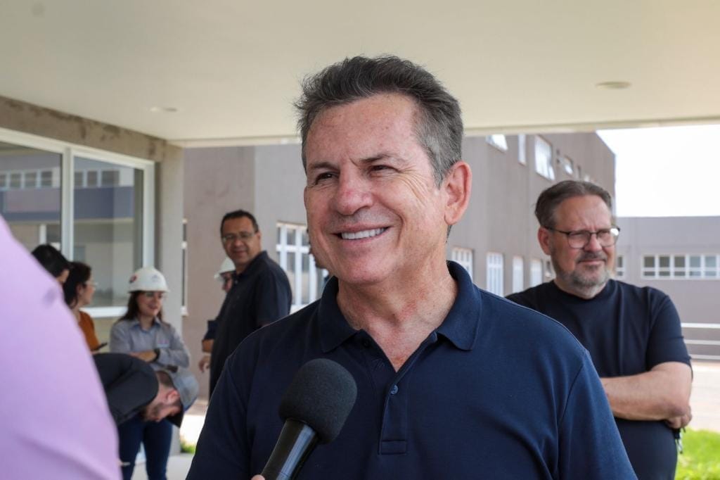 Governador vistoria obras do novo Hospital Júlio Müller: “vai ser um dos melhores do Estado”